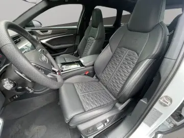 Audi RS 6 Avant 4.0 TFSI qu. Laser B&O Pano 360