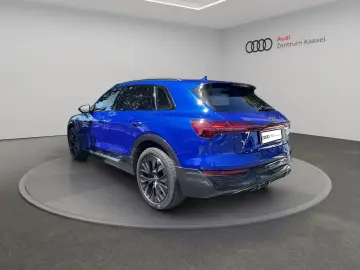 Audi Q8 55 e-tron qu. S line Matrix B&O Pano HuD AHK