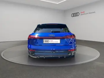 Audi Q8 55 e-tron qu. S line Matrix B&O Pano HuD AHK