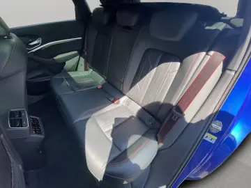 Audi Q8 55 e-tron qu. S line Matrix B&O Pano HuD AHK