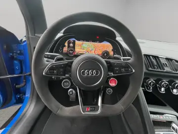 Audi R8 Spyder V10 perf. qu. Laser B&O Camera Ceramic