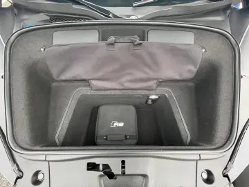 Audi R8 Spyder V10 perf. qu. Laser B&O Camera Ceramic