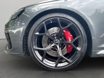 Audi RS 4 Avant 2.9 TFSI qu. Matrix Camera Carplay