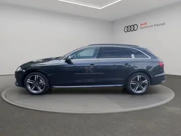 Audi A4 Avant 40 TDI quattro LED PDC  Navi Leder