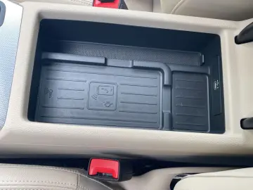 Audi A4 Avant 40 TDI quattro LED PDC  Navi Leder