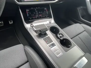Audi A6 Avant 40 TDI S line Matrix Pano AHK Navi 360