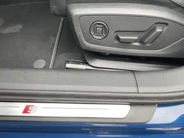 Audi A6 Avant 40 TDI S line Matrix Pano AHK Navi 360