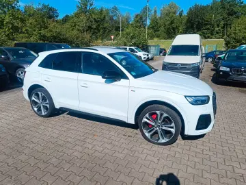 AUDI Q5 40 TDI quattro edition one S-Tronic