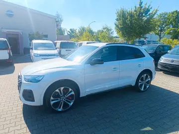 AUDI Q5 40 TDI quattro edition one S-Tronic