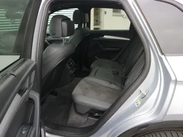 AUDI Q5 40 TDI quattro advanced MATRIX PANO ACC CARPL