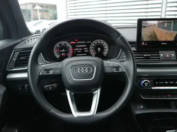 AUDI Q5 40 TDI quattro advanced MATRIX PANO ACC CARPL