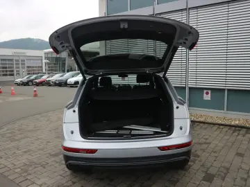 AUDI Q5 40 TDI quattro advanced MATRIX PANO ACC CARPL