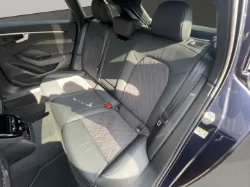 Audi A6 Avant TDI qu. S line Matrix Navi Carplay 360