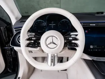Mercedes-Benz S 580 4Matic L 2026 New Model 4 Seat