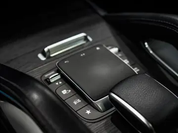 Mercedes-Benz GLE 450 4MATIC AMG Line AIRMATIC Pano