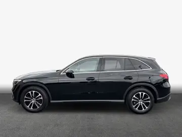 Mercedes-Benz GLC 200 4MATIC Avantgarde Advanced