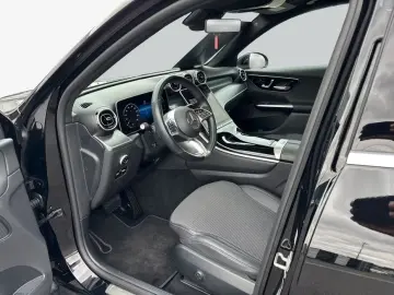 Mercedes-Benz GLC 200 4MATIC Avantgarde Advanced