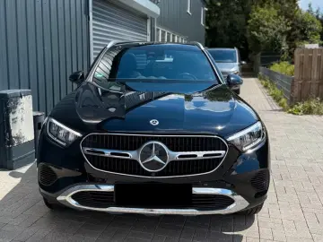 Mercedes-Benz GLC 200 4MATIC Avantgarde Advanced
