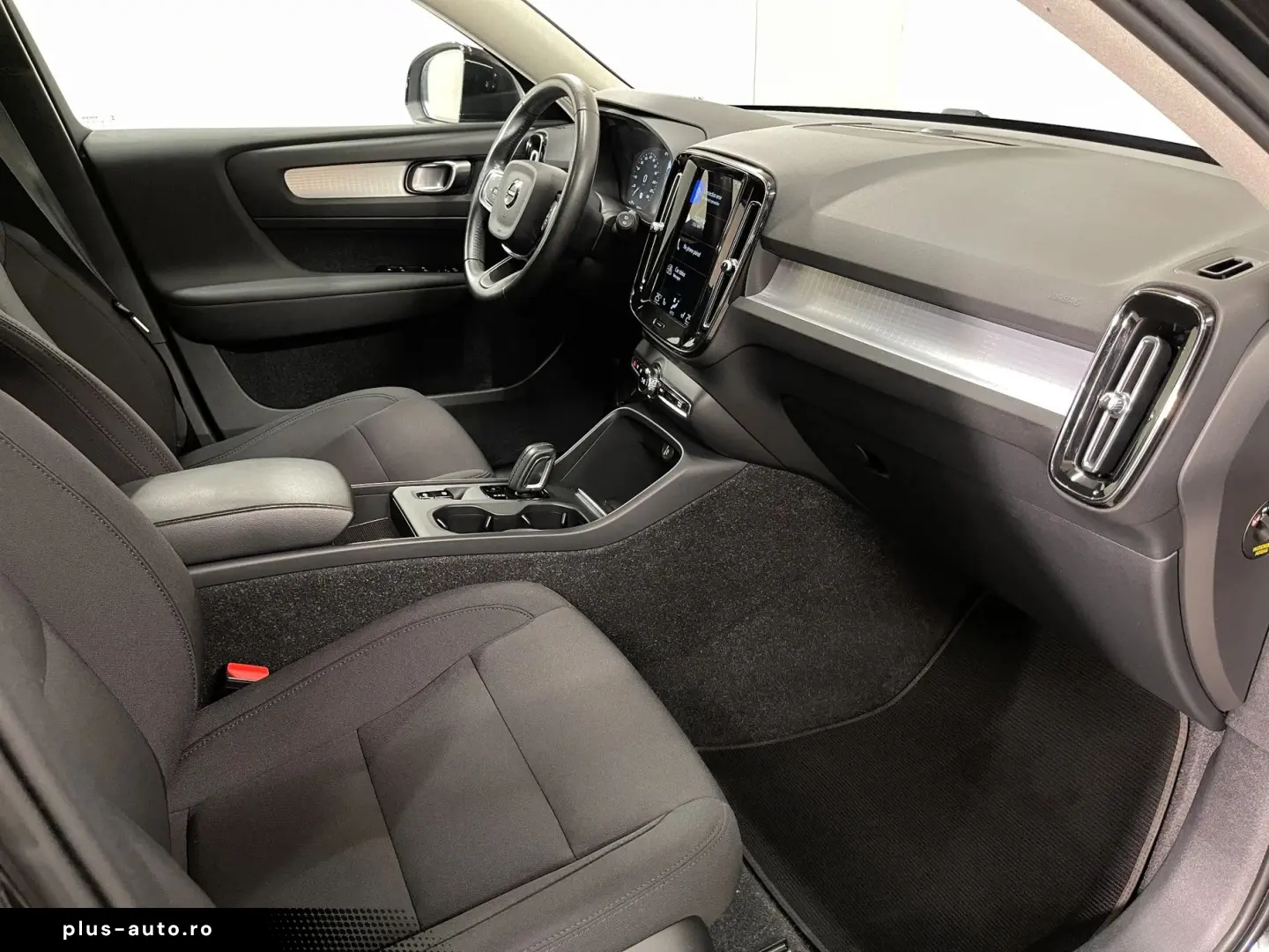 Volvo Xc-40