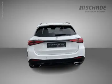 MERCEDES-BENZ GLC 200 4M AMG Line Panorama Night AHK…