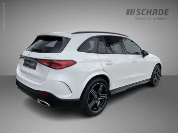 MERCEDES-BENZ GLC 200 4M AMG Line Panorama Night AHK…