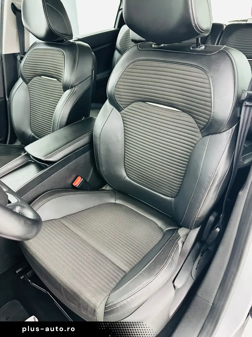 RENAULT GRAND SCENIC 2018 1.3i E6 Garantie 12 Luni Rate Avan