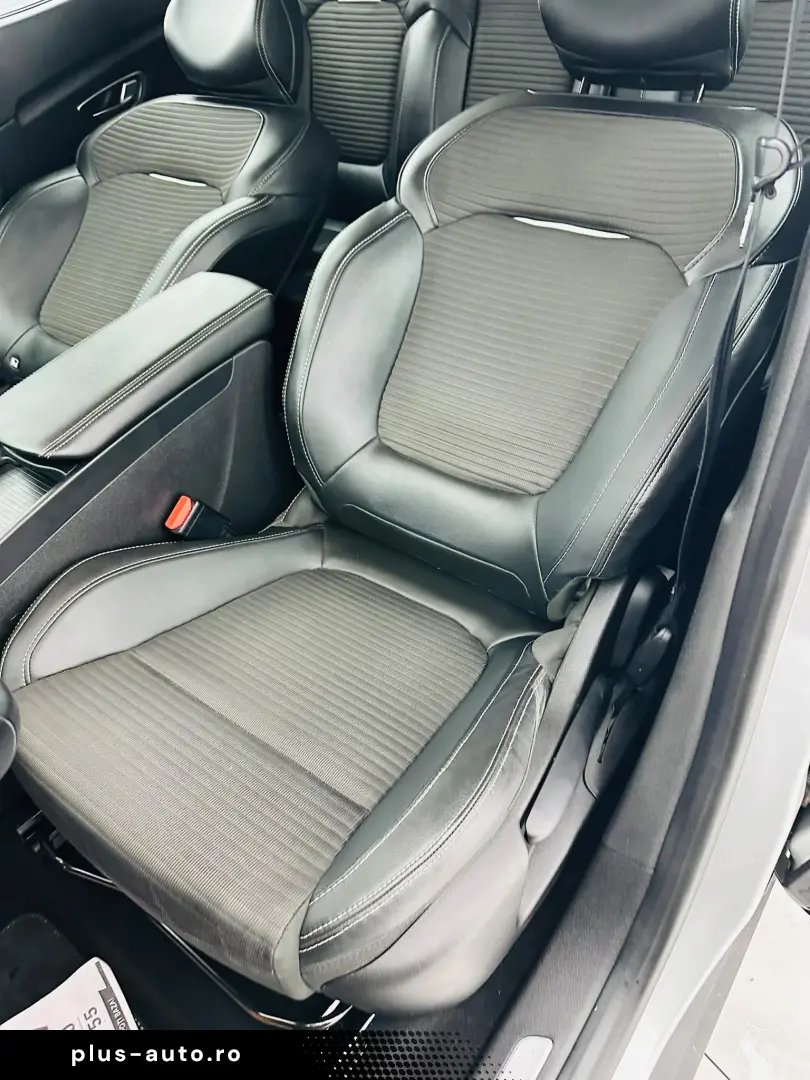 RENAULT GRAND SCENIC 2018 1.3i E6 Garantie 12 Luni Rate Avan