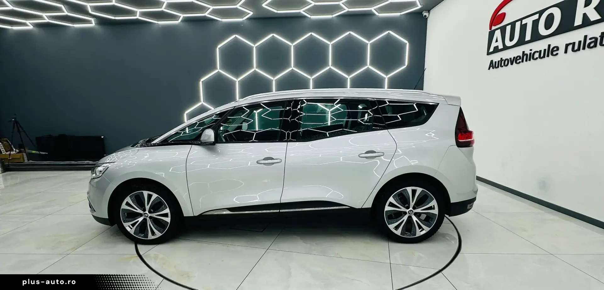 RENAULT GRAND SCENIC 2018 1.3i E6 Garantie 12 Luni Rate Avan