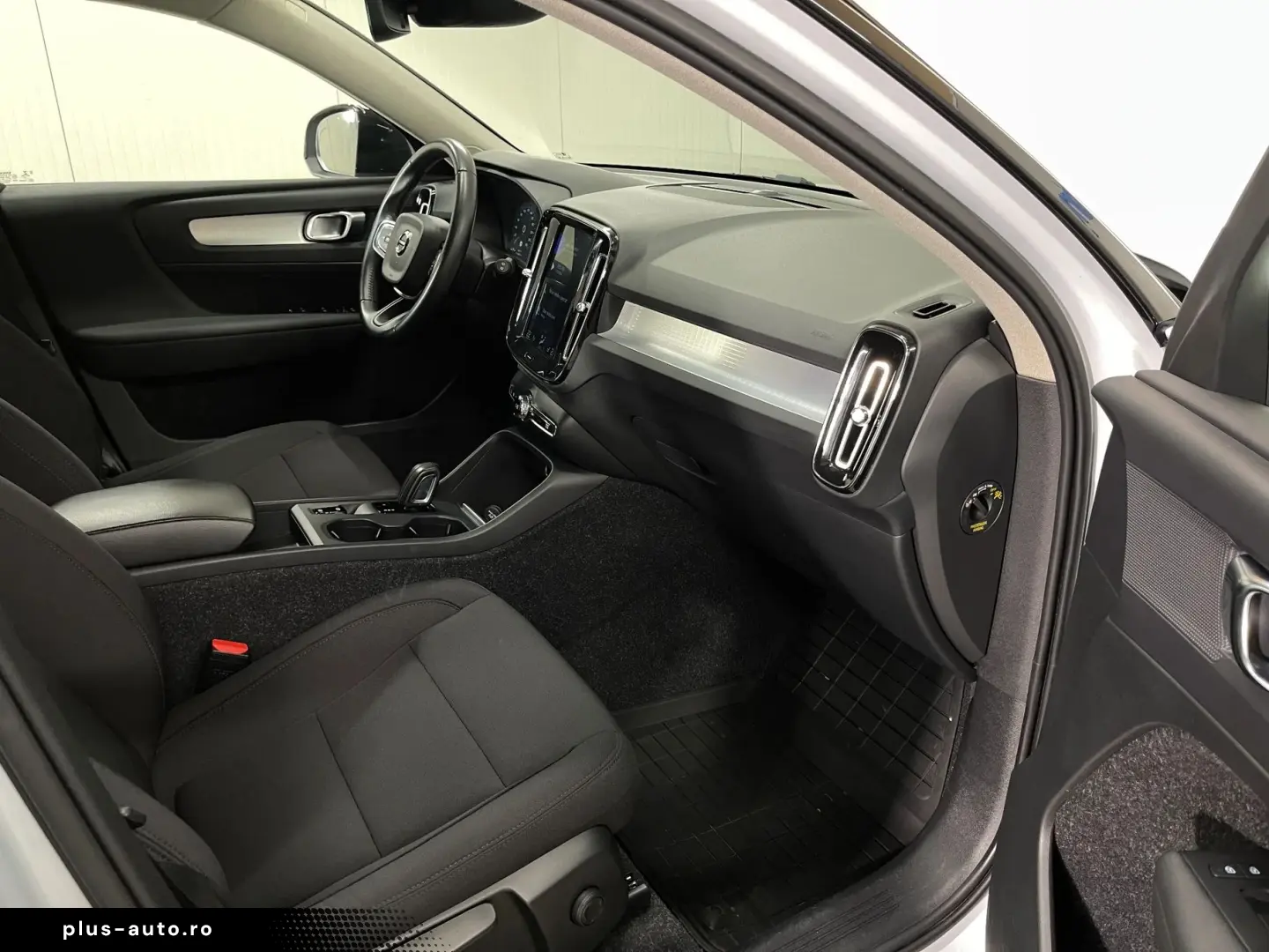 Volvo Xc-40