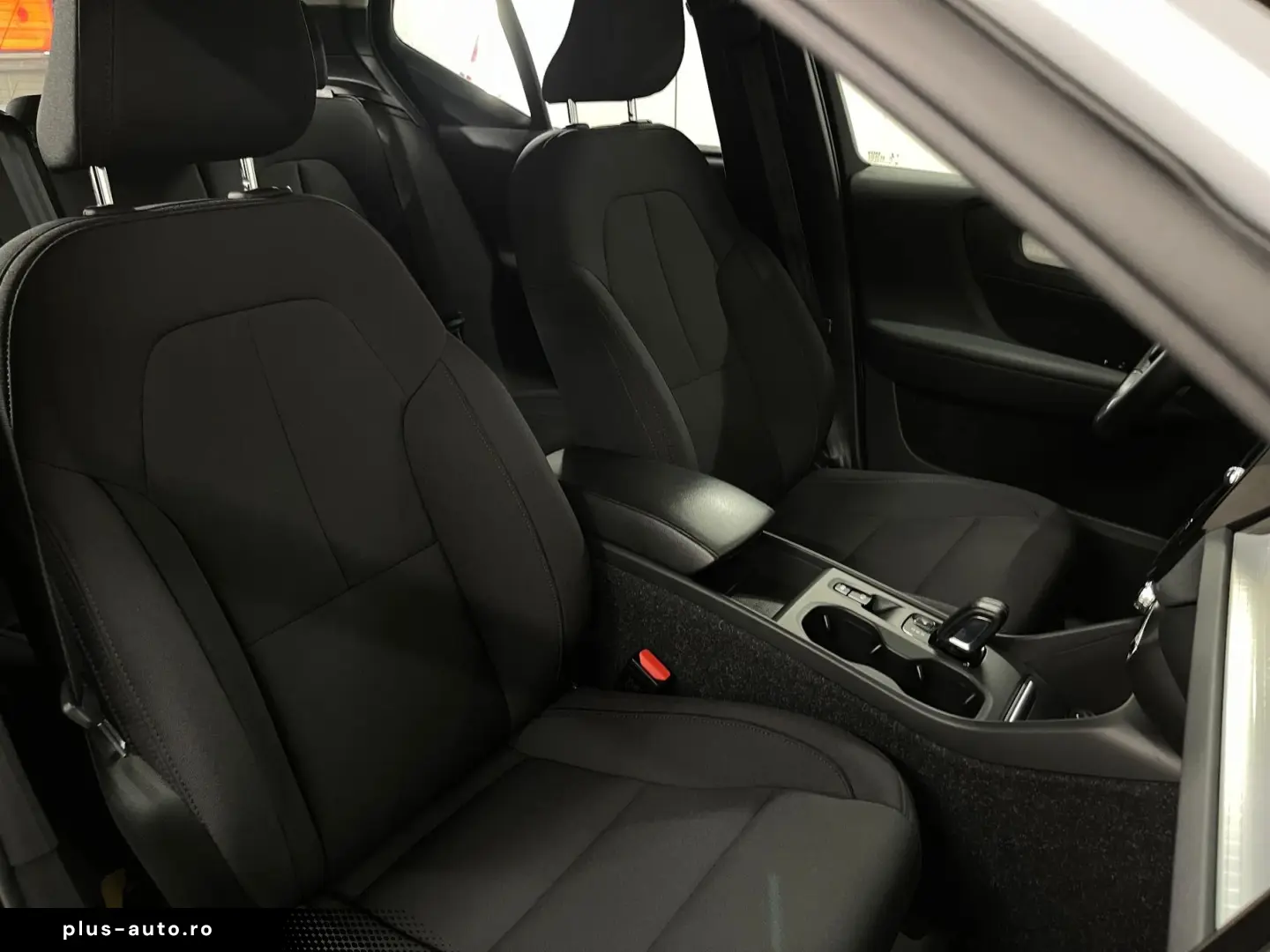 Volvo Xc-40