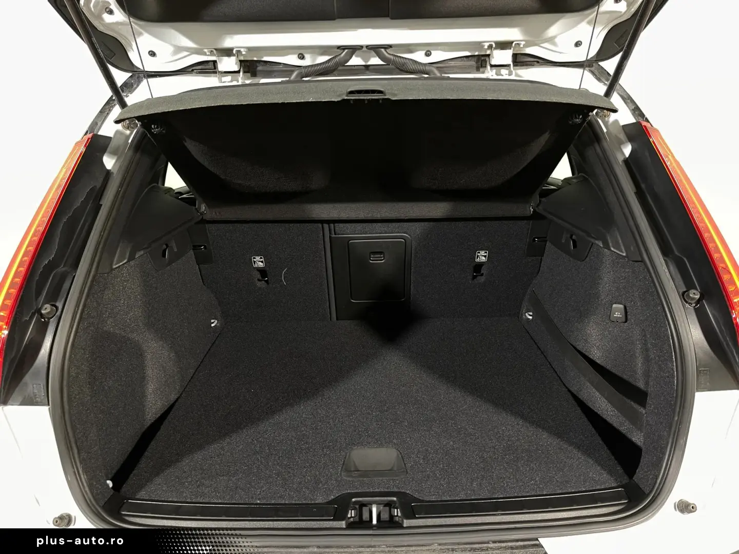 Volvo Xc-40