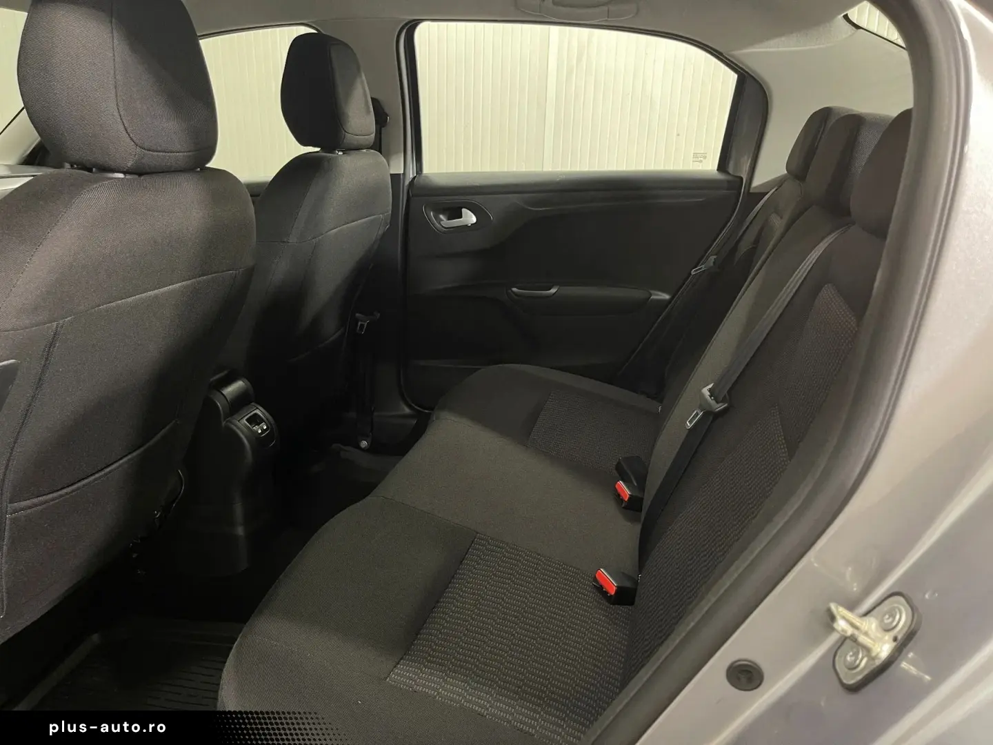 Peugeot 301
