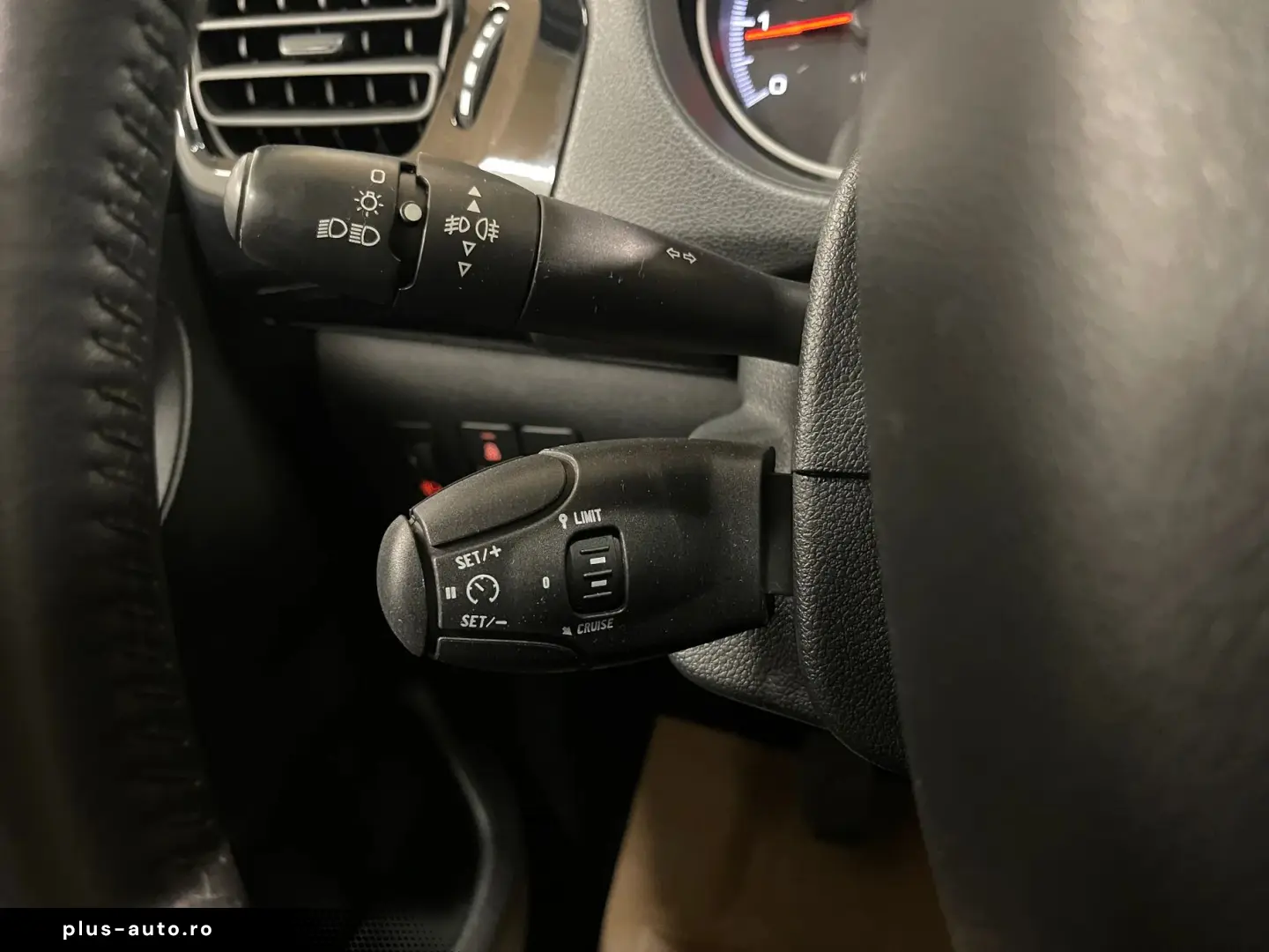 Peugeot 301