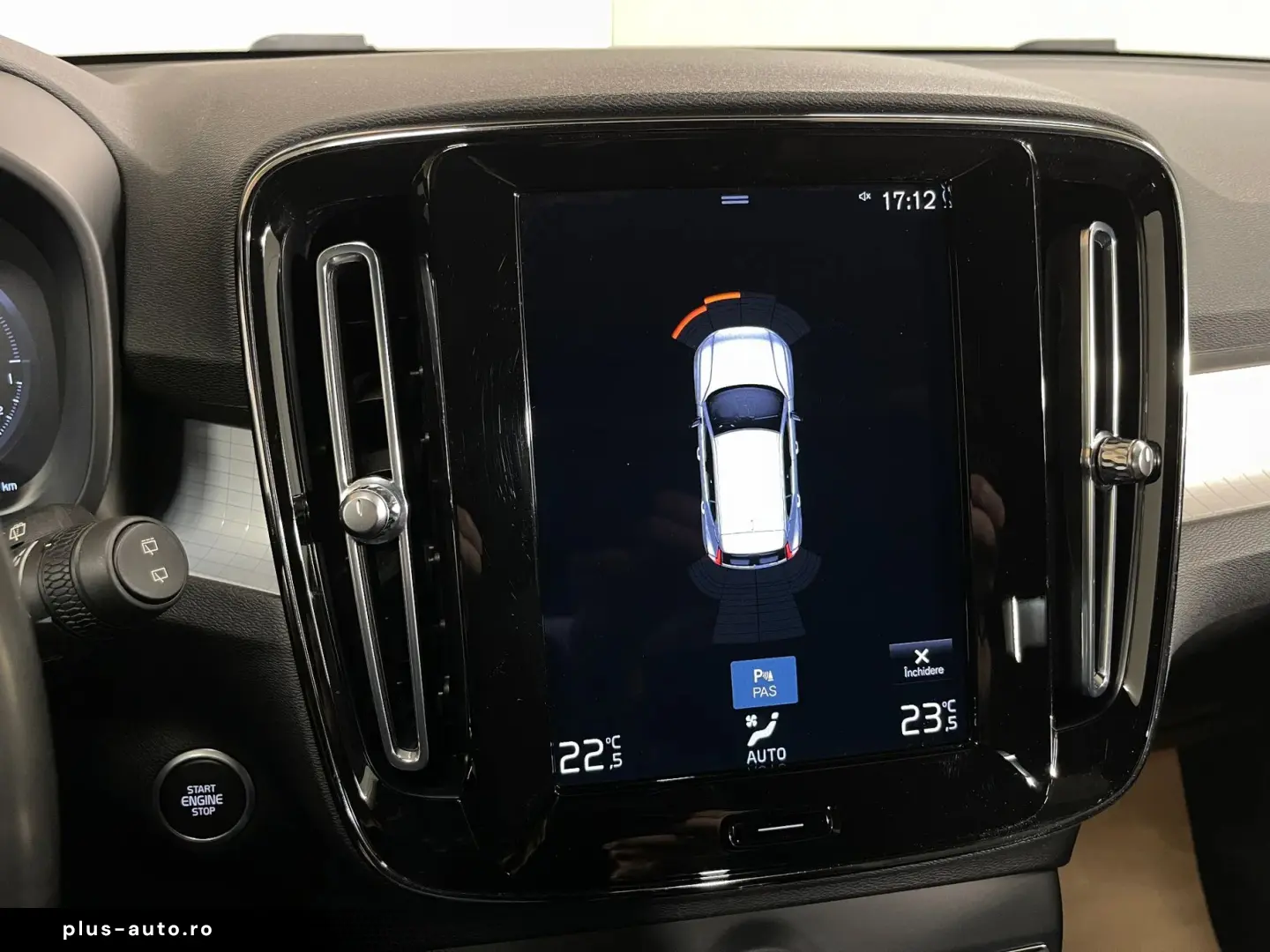 Volvo Xc-40