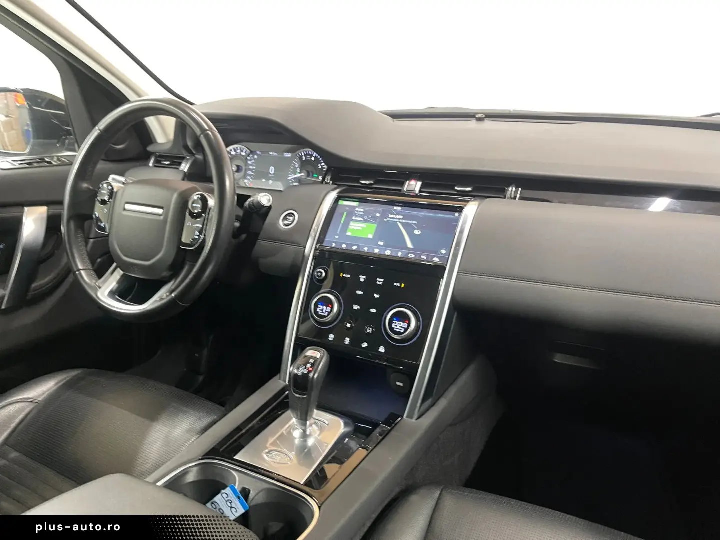 Land-Rover Discovery-Sport