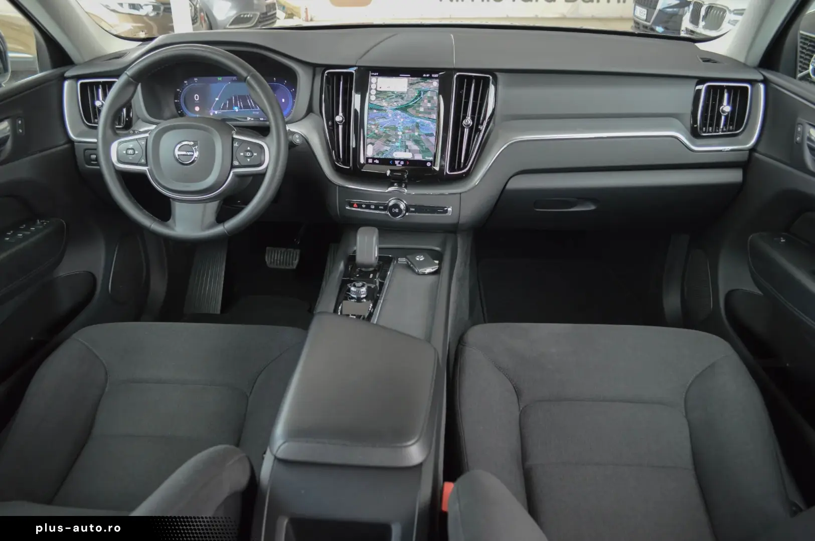 2022 Volvo XC-60 B4 D AWD 2.0 D Automatic   RATE FIXE  TVA D