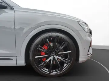 AUDI SQ8 4.0 TFSI quattro competition plus