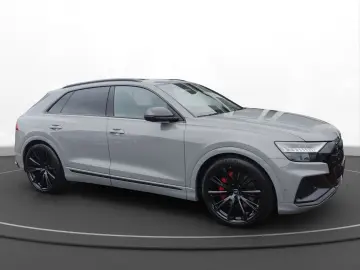 AUDI SQ8 4.0 TFSI quattro competition plus