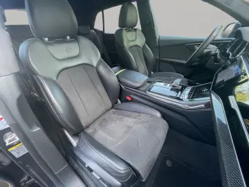 AUDI SQ8 4.0 TFSI qu. Matrix B&O Pano HuD AHK 360