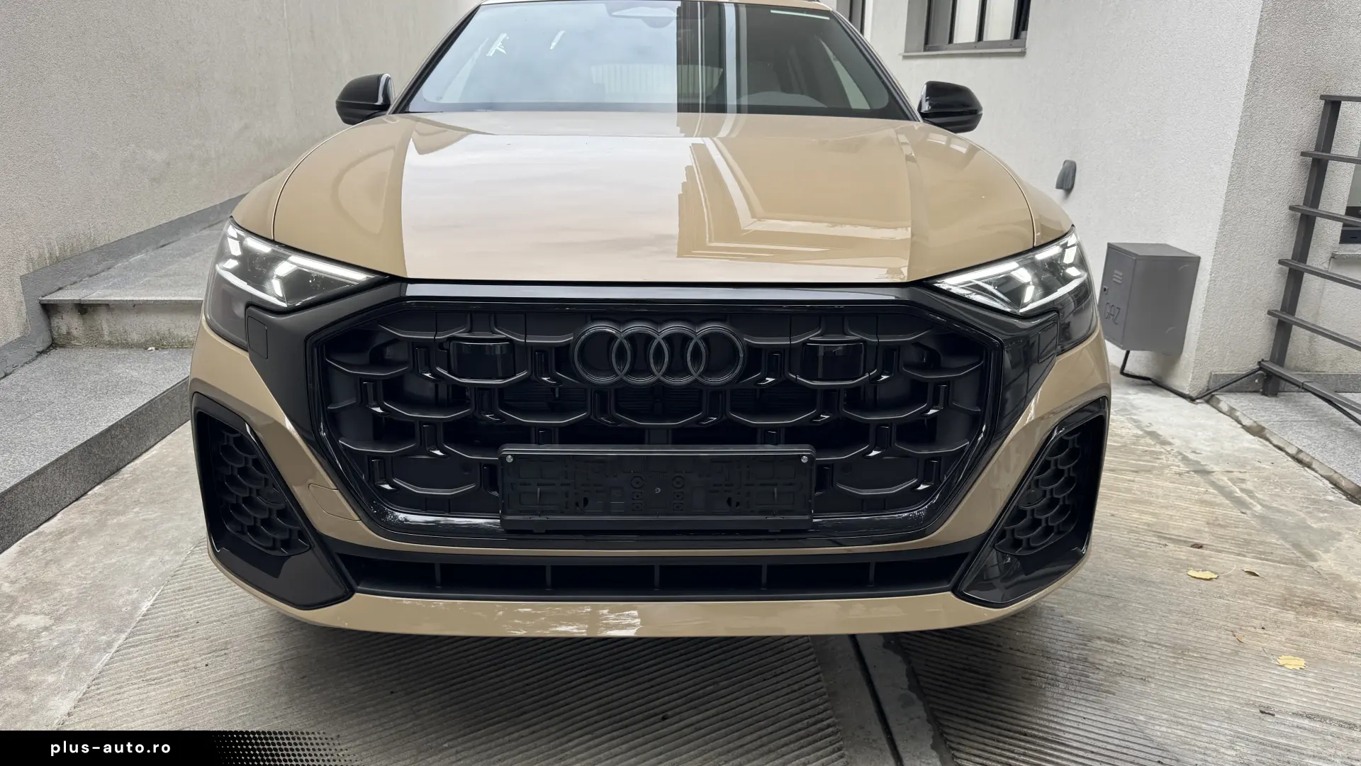 Audi Q8 S Line