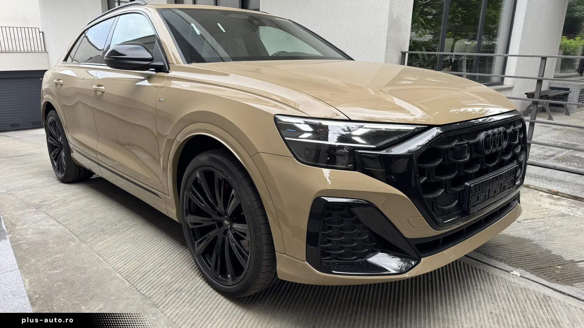 Audi Q8 S Line