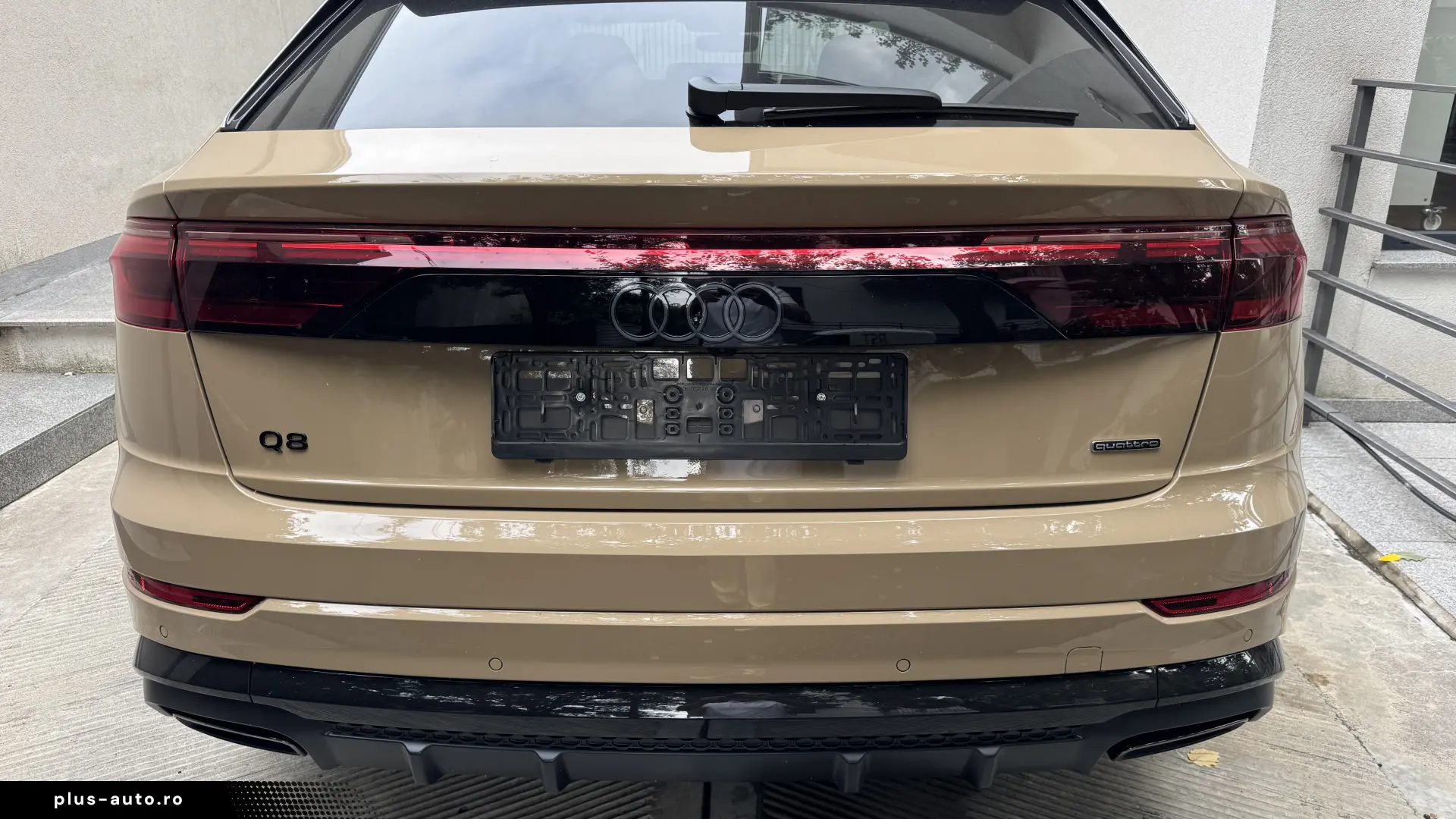 Audi Q8 S Line