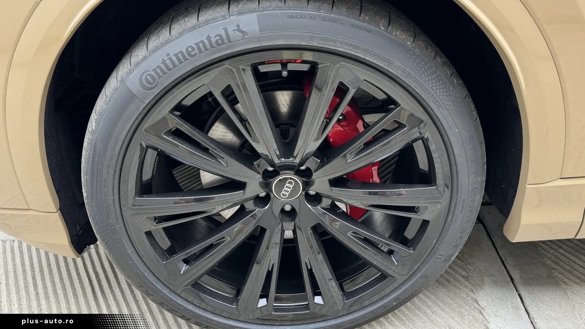 Audi Q8 S Line