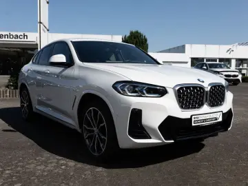 BMW X4 xDrive30d M-Sport FACEL. PANO HUD 360  LASER