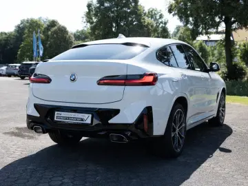 BMW X4 xDrive30d M-Sport FACEL. PANO HUD 360  LASER