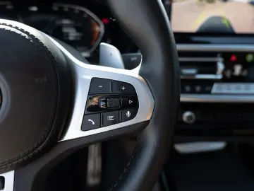 BMW X4 xDrive30d M-Sport FACEL. PANO HUD 360  LASER