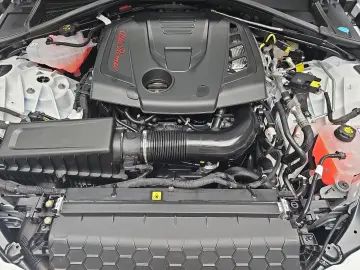 Alfa Romeo VELOCE PANORAMA TECHNOLOGIE PAKET PREMIUM AUDIO