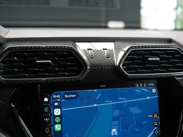 LAMBORGHINI Urus S CARBON