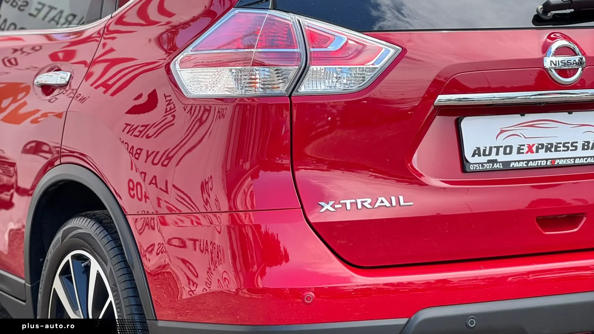 NISSAN X-TRAIL