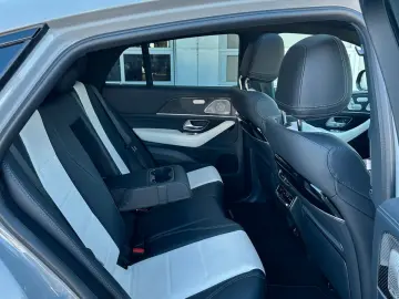 MERCEDES-BENZ GLE 450 d 4M Coupé AMG Night Pano Burm…
